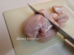 PECHUGA DE POLLO CON ALCACHOFAS