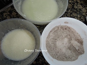 TARTA RED VELVET CON FRUTAS ROJAS