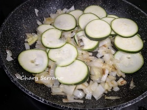 Pastel salado de brócoli y calabacín