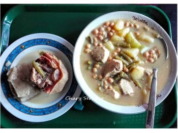 Cocido de garbanzos tradicional cordobés