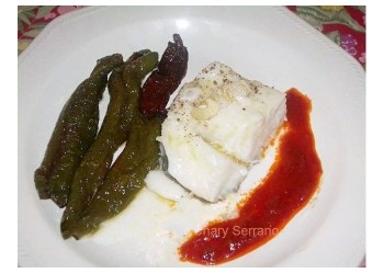 BACALAO EN SU JUGO CON PIMIENTOS