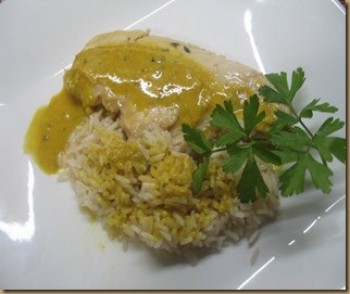 PECHUGA DE POLLO Y ARROZ  AL CURRY, SIN LACTOSA