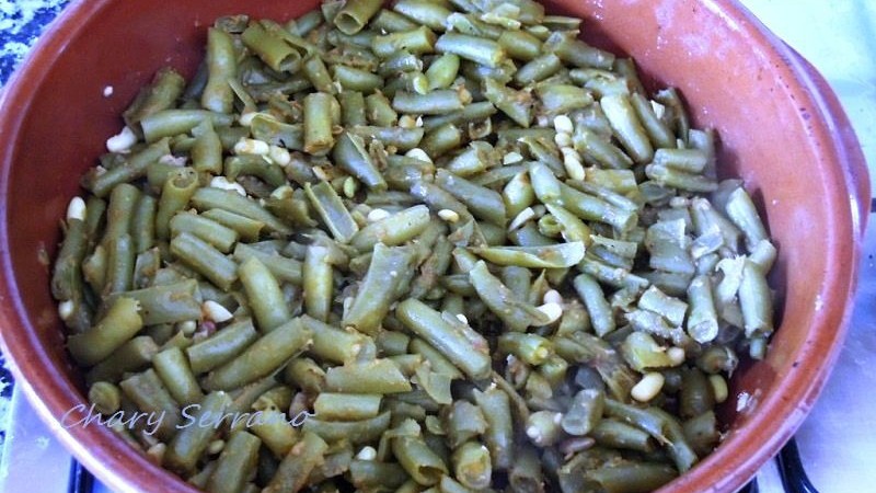 Judías Verdes Salteadas con Bacon, al Pesto de MAYTE HORTELANO