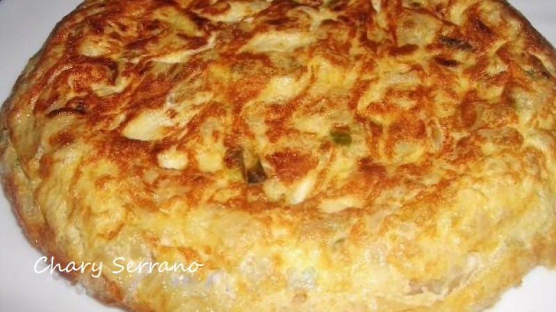 TORTILLA DE GARBANZOS Y CARNE