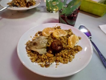 MIGAS CON CHORIZO, PANCETA Y GUARNICIÓN