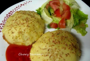 Sorpresa de puré de patata con ternera y pimientos del piquillo