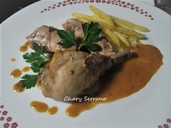 Muslos de pollo en salsa