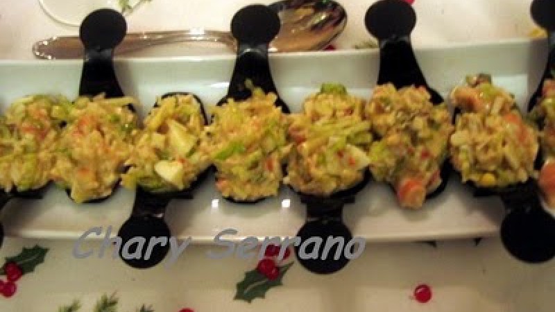 CUCHARITAS DE ENSALADA DE MARISCO