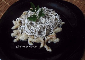 BACALAO SALTEADO CON GULAS