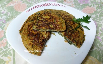 Tortilla de collejas y cebolla