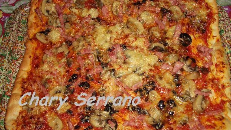 PIZZAS GIGANTES 2 SABORES (2 recetas)