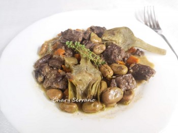 ESTOFADO DE TERNERA CON HABAS Y ALCACHOFAS